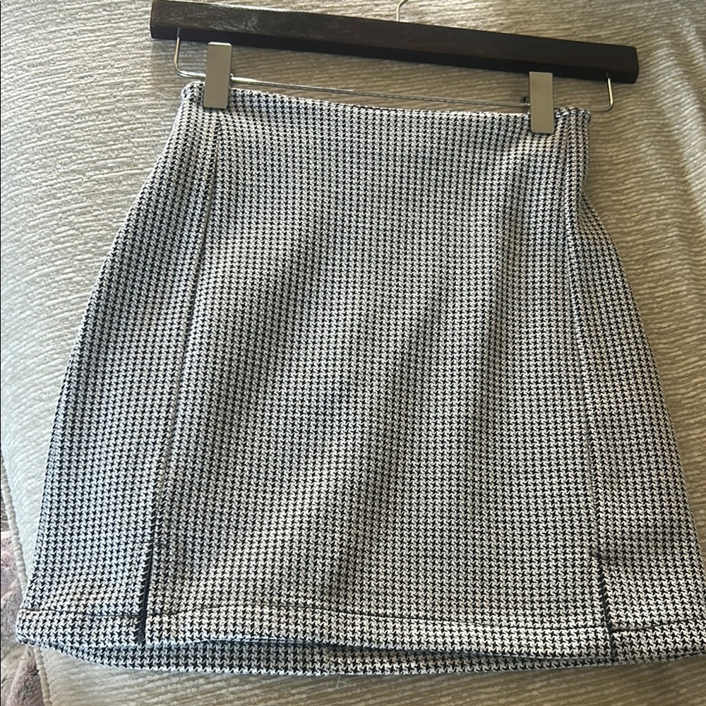 Brandy Melville pencil skirt